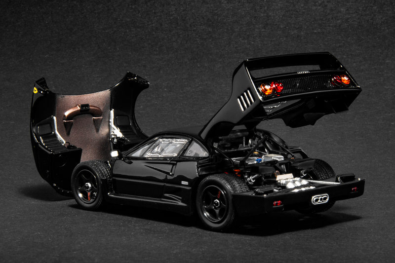 Are 1:43 models the gateway drug to 1:18s? Maybe so...